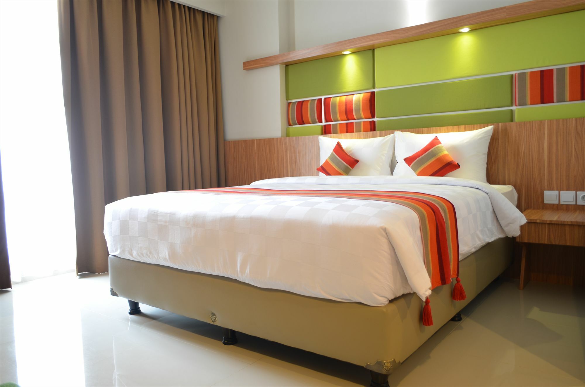 Kyriad Hotel Airport Jakarta Tangerang Exterior foto